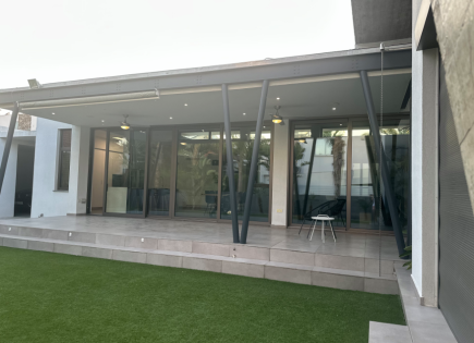 Casa para 8 500 euro por mes en Germasogeia, Chipre