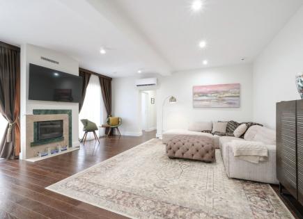 Appartement pour 660 000 Euro à Dénovici, Monténégro
