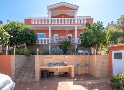 Villa für 360 000 euro in Krasici, Montenegro