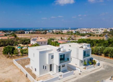 Flat for 470 000 euro in Paphos, Cyprus