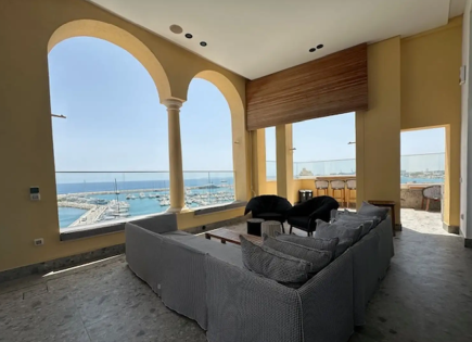 Appartement pour 19 000 Euro par mois à Limassol, Chypre