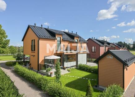 Maison pour 392 000 Euro à Järvenpää, Finlande