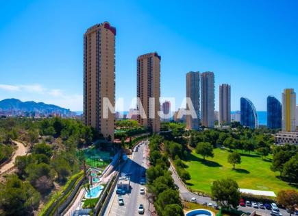Apartment for 435 000 euro in Benidorm, Spain