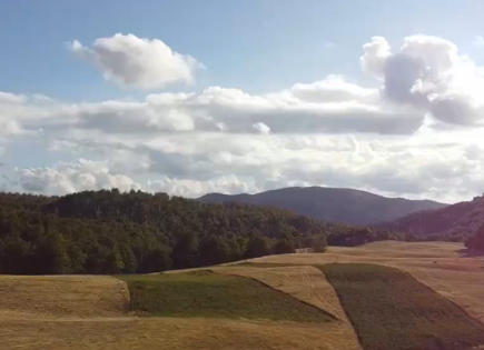 Terrain pour 1 090 000 Euro à Nikšić, Monténégro