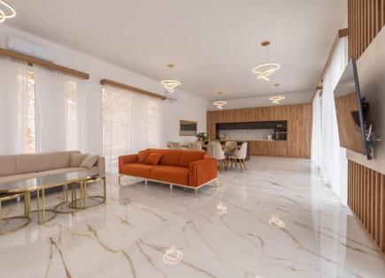 Haus für 1 000 000 euro in Dobra Voda, Montenegro
