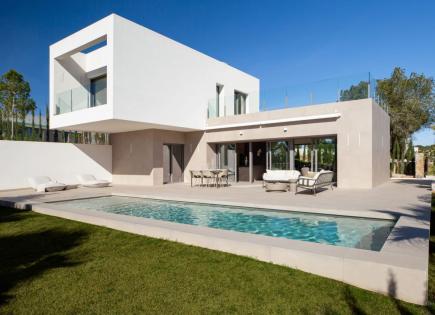 Villa for 750 000 euro in Dehesa de Campoamor, Spain