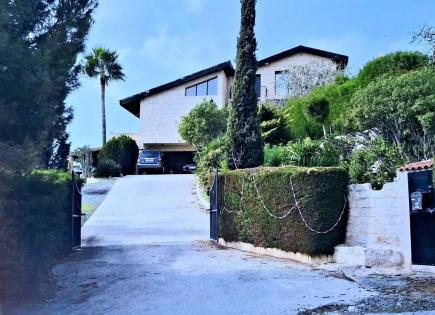 House for 3 500 000 euro in Agios Tychon, Cyprus
