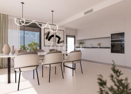 Attico per 720 000 euro a Estepona, Spagna