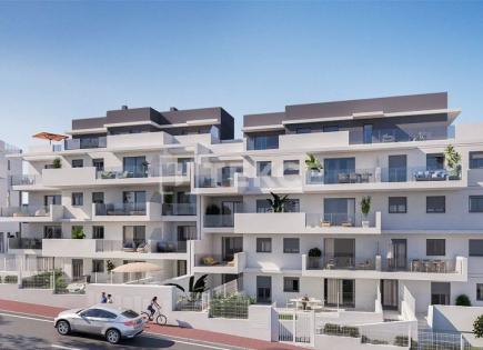 Apartment for 279 000 euro in Manilva, Spain
