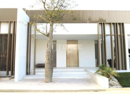 Apartamento para 944 000 euro en Emiratos Árabes Unidos