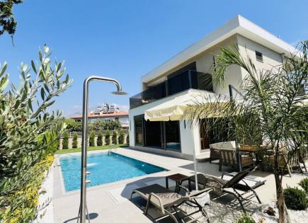 Villa for 690 000 euro in Kemer, Turkey