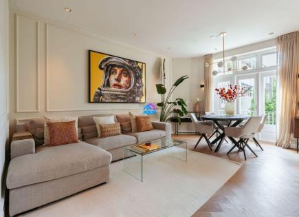 Apartment for 875 000 euro in Amsterdam, Netherlands