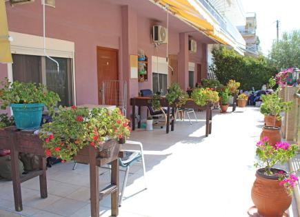Hotel for 680 000 euro in Paralia, Greece