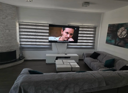 Apartamento para 2 300 euro por mes en Kato Polemidia, Chipre