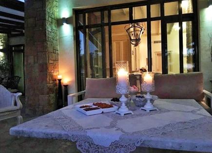 Villa for 1 700 000 euro in Kassandra, Greece