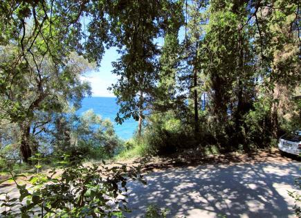 Terreno per 700 000 euro a Corfù, Grecia