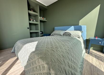 Penthouse pour 429 000 Euro à Becici, Monténégro