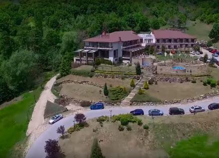 Hotel para 2 700 000 euro en Florina, Grecia