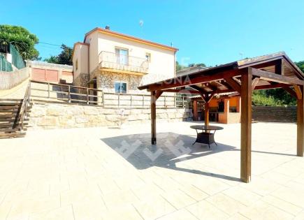 Villa für 319 000 euro in Lloret de Mar, Spanien