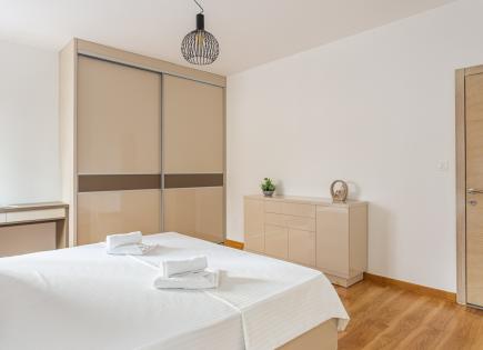 Wohnung für 260 000 euro in Przno, Montenegro