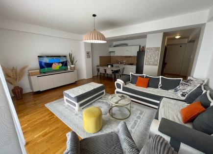 Apartment für 1 000 euro pro Monat in Petrovac, Montenegro