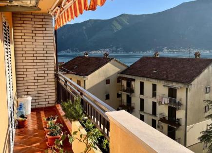 Apartamento para 210 000 euro en Kotor, Montenegro