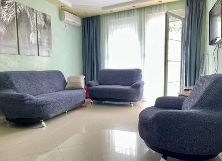 Piso para 265 000 euro en Rafailovici, Montenegro