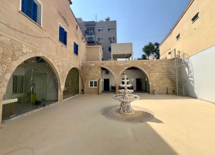 Büro für 14 500 euro pro Monat in Larnaka, Zypern