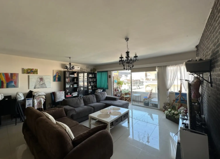 Apartamento para 255 000 euro en Lárnaca, Chipre