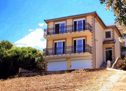 Maison pour 370 000 Euro à Utjeha, Monténégro