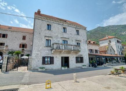 Flat for 490 000 euro in Prcanj, Montenegro