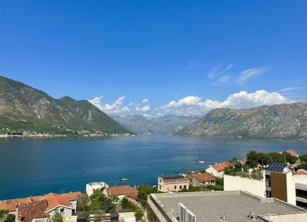 Piso para 480 000 euro en Dobrota, Montenegro