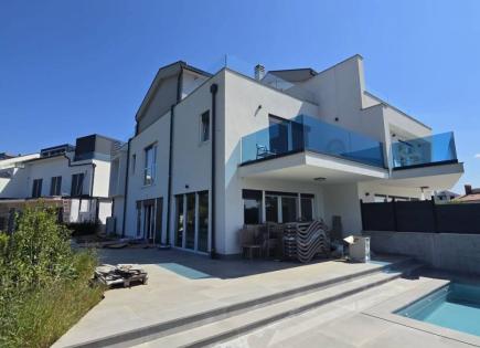Villa para 1 500 000 euro en Poreč, Croacia