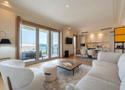 Apartment für 950 000 euro in Tivat, Montenegro
