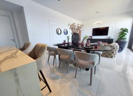 Apartment for 1 200 000 euro in Limassol, Cyprus