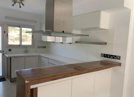 Apartment für 590 000 euro in Germasogeia, Zypern