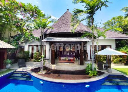 Villa for 136 338 euro in Kerobokan, Indonesia