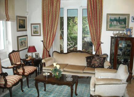 Casa per 400 000 euro ad Atene, Grecia