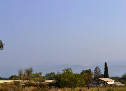 Terreno per 235 000 euro a Corfù, Grecia