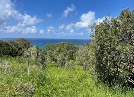 Terreno per 1 180 000 euro a Corfù, Grecia