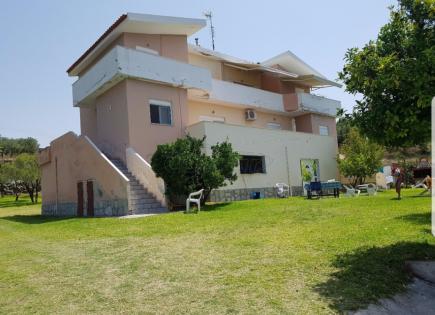 Villa for 1 600 000 euro in Sithonia, Greece