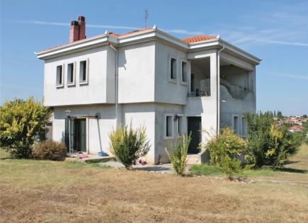 House for 430 000 euro in Olympiaki Akti, Greece