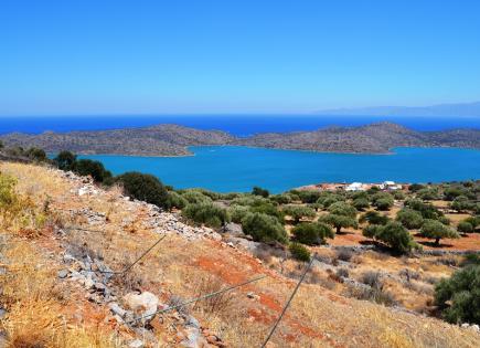 Land for 427 000 euro in Heraklion, Greece