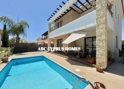 Villa for 455 000 euro in Paphos, Cyprus