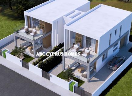 Townhouse for 415 000 euro in Paphos, Cyprus