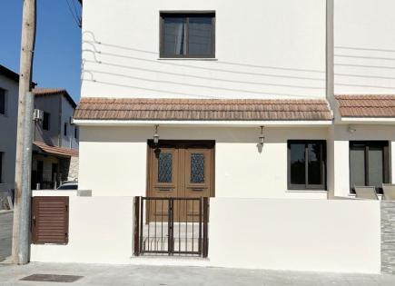 Villa para 295 000 euro en Lárnaca, Chipre