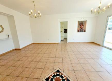 Appartamenti per 215 000 euro a Larnaca, Cipro