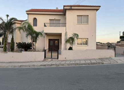Casa para 400 000 euro en Trachoni, Chipre