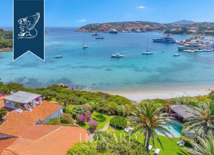 Villa for 10 000 000 euro in Porto Cervo, Italy