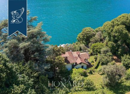 Villa in Pognana Lario, Italy (price on request)